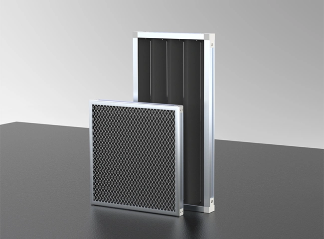 Plate activated carbon filter